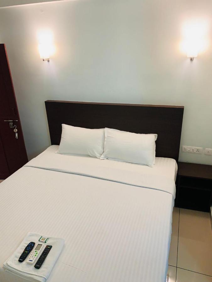 Apsara Residency 호텔 Perintalmanna 외부 사진