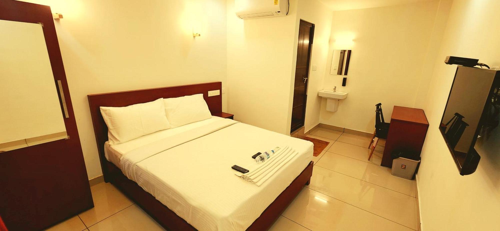 Apsara Residency 호텔 Perintalmanna 외부 사진